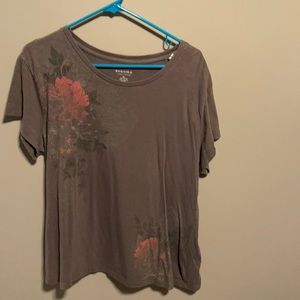 Women’s short sleeve tee